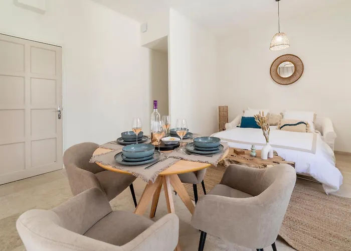 Le Nimois Clim, Netflix, Cocon Cosy Proche Du Centre Διαμέρισμα *